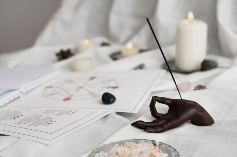 Técnicas de Limpieza y Protección del Feng Shui